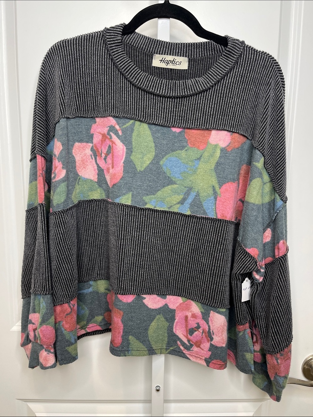 Haptics Gray Floral Panel Ribbed Pullover Women’s XL